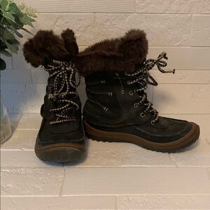 MERRELL Women's Black Fur-Lined Winter Boots